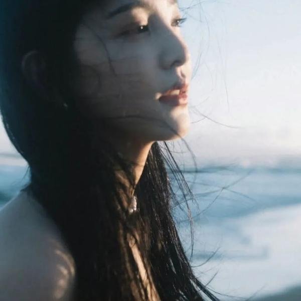 万花嬉春